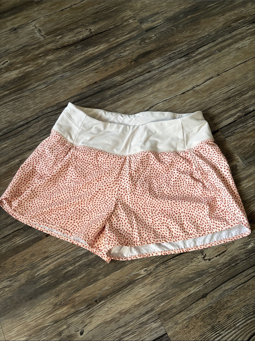 Women's Pink Dot Print Athletic Shorts with Waistband